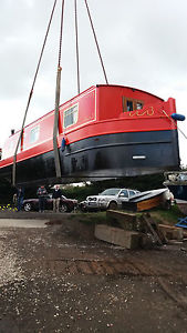 WIDEBEAM NARROWBOAT LIVE ABOARD HOUSE BOAT HOME A FLOAT