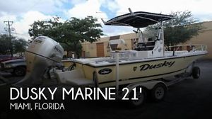 1995 Dusky Marine 203 Open Fisherman