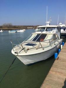 Coronet 25' Diesel Motor Boat with Yamaha (Toyota) 3.6 Inboard Engine / Outdrive