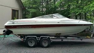 1995 21' wellcraft cuddy 210 eclipse