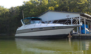 1995 Maxum 3200 SCR Cruiser