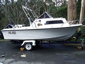 cruise craft fishing boat 5.2 m 120 hp evinrude