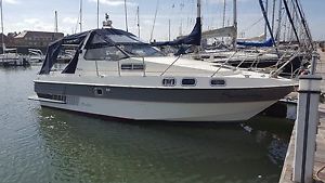 Sealine 285 Ambassador Motor Boat , Major refurb, Marina Fees Paid till 2017