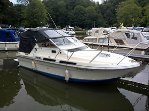 FAIRLINE CARRERA 24