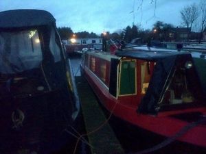 Narrow boat