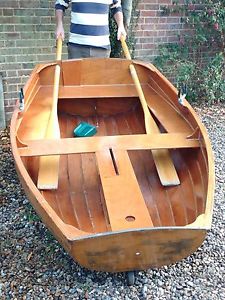 Barrow Boat 7' with Sail and Oars