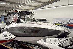 Winter Offer: 2017 Four Winns Vista 25.5ft 280HP Luxury Speed Boat - £2000 Off *