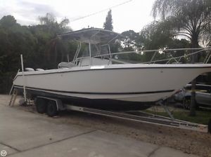 31' CENTER CONSOLE FISHING BOAT