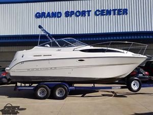 2005 Bayliner 245 SB Cruiser