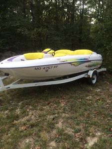 1997 Yamaha Exciter 220 Jet Boat with Trailer