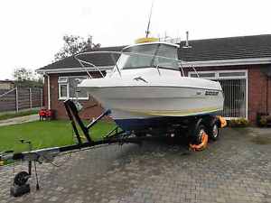 Quicksilver 500 Pilothouse With Trailer