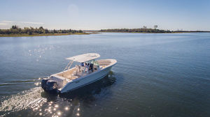 2014 Pursuit ST 310, MINT CONDITION, Like Whaler, Regulator, Everglades