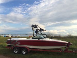 2001 CENTURION V-DRIVE WAKE/SURF/SKI BOAT MINT!!