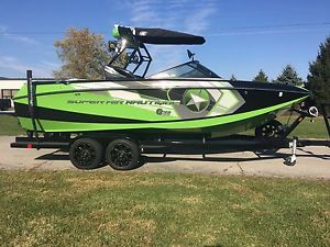 2014 Super Air Nautique G23 - Sublime Green - Loaded!