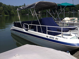 1994 BAYLINER RENDEZVOUS DECK BOAT ,115 HORSE 4 STROKE YAMAHA AND TRAILER