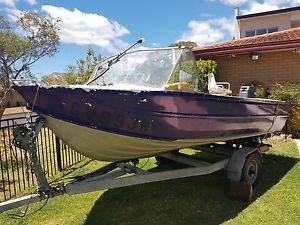 CLARK ALUMINIUM BOAT 14.5 FT