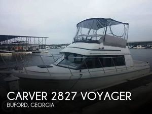 1987 Carver 2827 Voyager