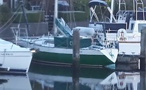 CONTENTION 33 FOOT YACHT 6 BERTH WITH BETA DIESEL ENGINE SAILS ETC SAILING BOAT