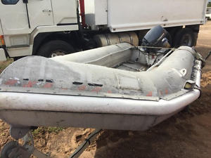 Rescue Life Saving Boat Aluminium Floatation sides, 25 Hp Yamaha, XMAS SPECIAL