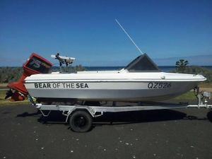 PRIDE PLAYMATE 4.14M SKI/FISHING/FUN BOAT