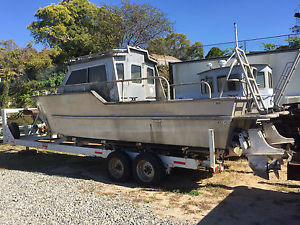 27' Munson Work Boat