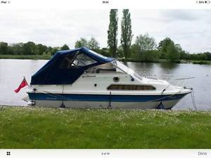 Fairline 21 FT Weekender 1986 River Cruiser Cruser Boat Ready To Go Inboard BMW