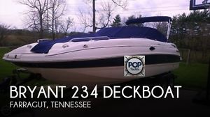 2004 Bryant 234 Deckboat