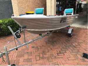 Allycraft Arrow 3.55 Aluminium fishing boat with 15 HP Mercury 2/stroke Outboard