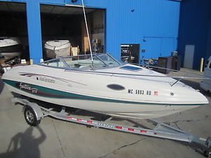 1996 Rinker 212 Festiva