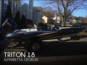 2005 Triton 18