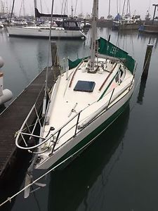 CONTENTION 33 FOOT YACHT 6 BERTH WITH BETA  28hp DIESEL ENGINE AND SAILS ETC