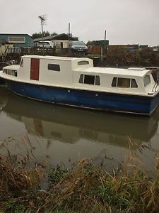 boat live aboard