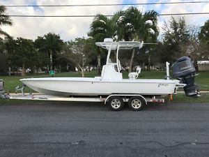 2008 YELLOWFIN 24 BAY