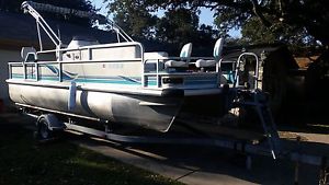 2000 Voyager Pontoon Voyager