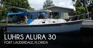 1987 Luhrs Alura 30