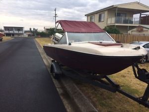 4.6mt Fiberglass boat