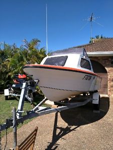 4.6m half cabin boat 70hp evinrude