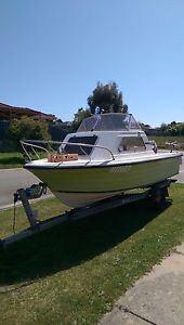 Fishing Boat - Sundance Half Cabin 14.5ft