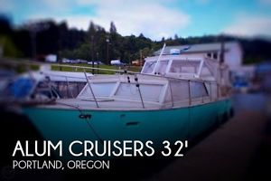 1971 Aluminum Cruisers 32 ( Marinette )