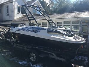 SEADOO SPEEDSTER BOMBARDIER JET BOAT MONSTER TOWER TRAILER AND COVER LED LIGHTS