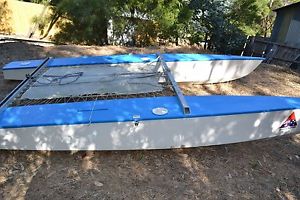 14ft Papertiger Catamaran Yacht