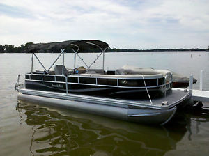 VERY CLEAN  2012 South Bay 522cr pontoon with a mercury 115 hp 4 stroke EFI