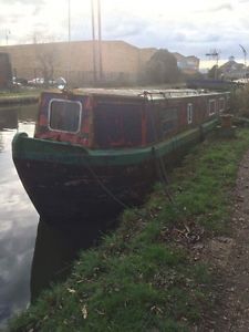 narrowboat