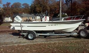 1996 SEA HAWK BOAT with motor and trailer 18' center console