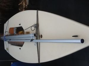 LASER DINGHY , GAL Trailer ,