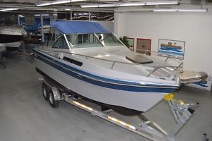 1986 GLASSMASTER 244 CRUISER, 24FT, OMC COBRA 5.0L 220HP I/O MOTOR, NO TRAILER