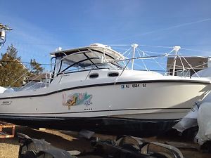 2006 Boston Whaler 305 Conquest