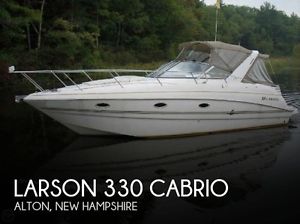 2004 Larson 330 Cabrio