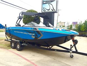 2014 Super Air Nautique G23 Surf/Wakeboard Boat Low Hours, Like New!