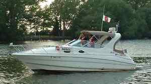 2004 Larson Larson Cabrio 290 Cabin Cruiser